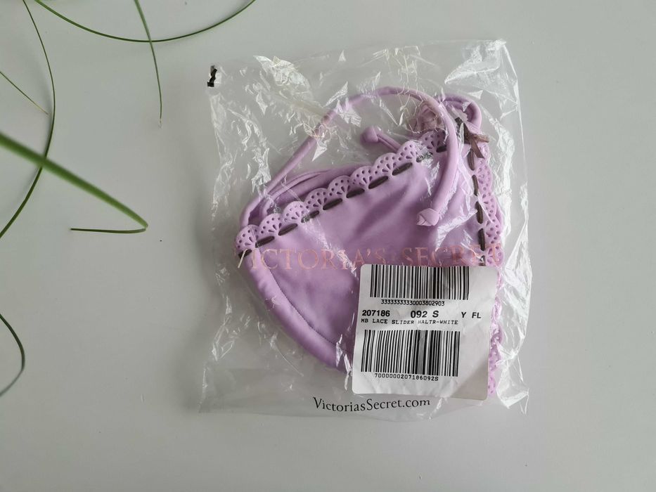 VICTORIA'S SECRET Fioletowa góra od bikini w rozmiarze S