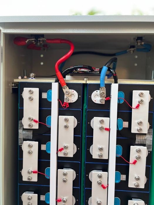 Акумумяторна батарея LiFePO4 51.2V 14.4kW