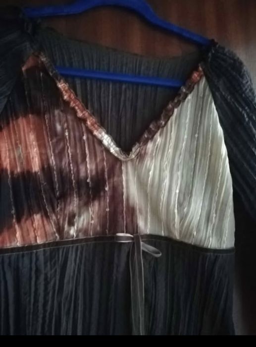 Blusa castanho e beje