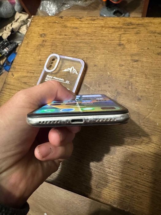 продаю айфон 10 256gb
