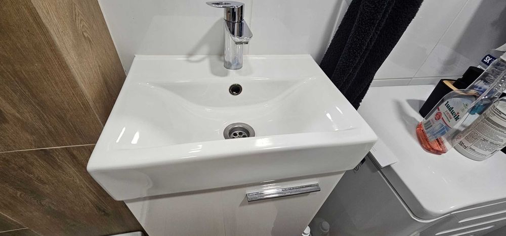 Zestaw Umywalka 45cm + Bateria GROHE QuickFix. Szafka GRATIS