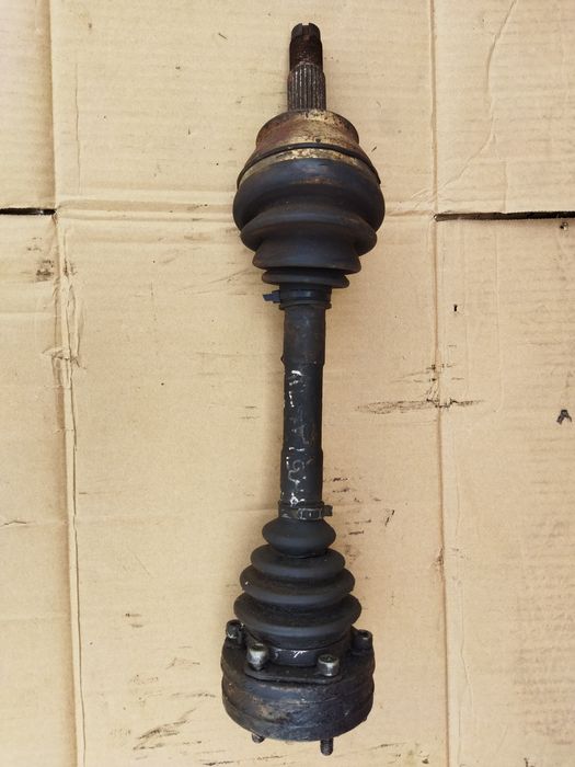 Полуось Fiat Doblo 1.3 1.9 левая привод Добло 1.3 1.9 шрус привід