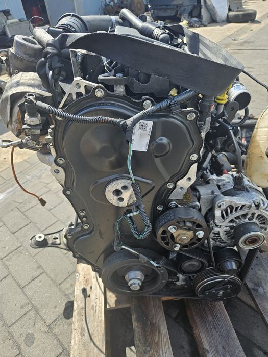 Silnik kompletny R9MA408 Renault Trafic III 1.6 DCI