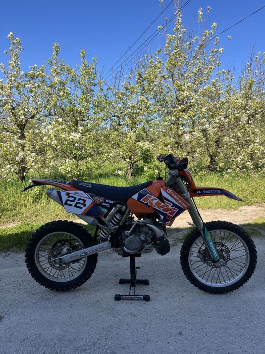 KTM 200 EXC matriculada