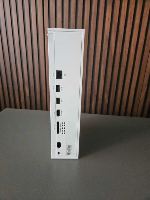 Consola Xbox Series S Branca (512GB) + Comando