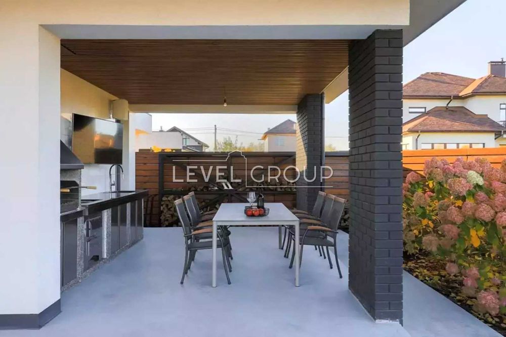 Продаж сучасного будинку з басейном та озером, 10 км від Києва,Осещина