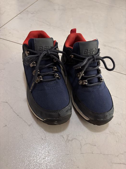 Buty chłopięce rozm. 32
