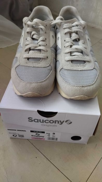 Saucony shadow .