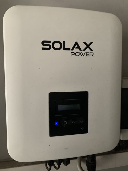Продам вживаний мережевий Інвертор SolaX 15
