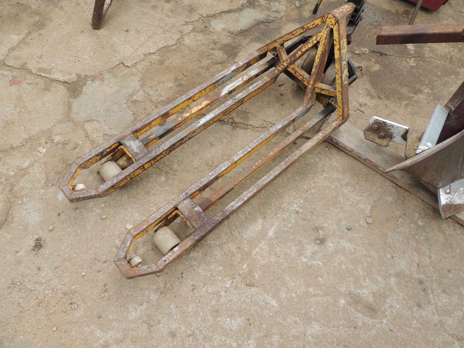 Wózek ręczny paletowy Paleciak Sprawny