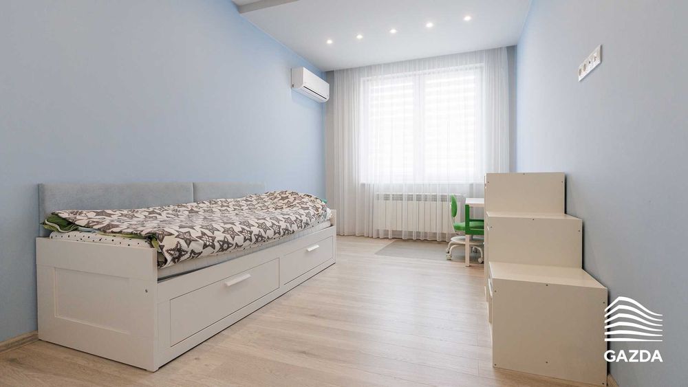 4-кімнатна квартира з ремонтом | SAKURA | Ужгород - SK 5.37