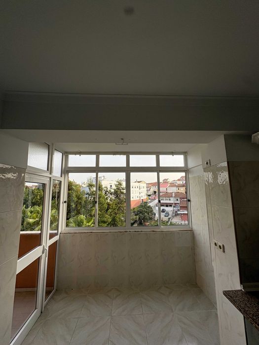 Apartamento T3 à venda na Ramada