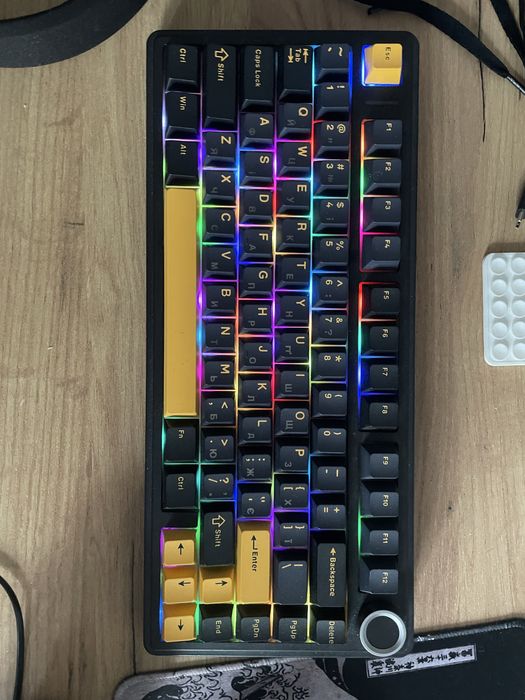 Продам клавіатуру Аула ф75