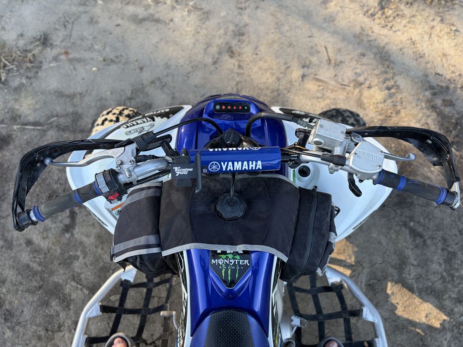 YAMAHA raptor yfm 700R
