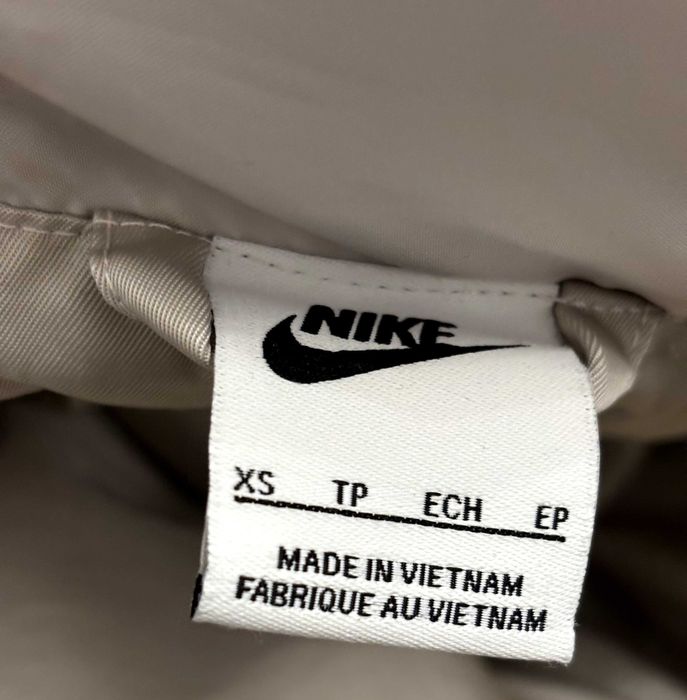 Płaszcz Trencz Nike TRENCH SU  XS, S, M