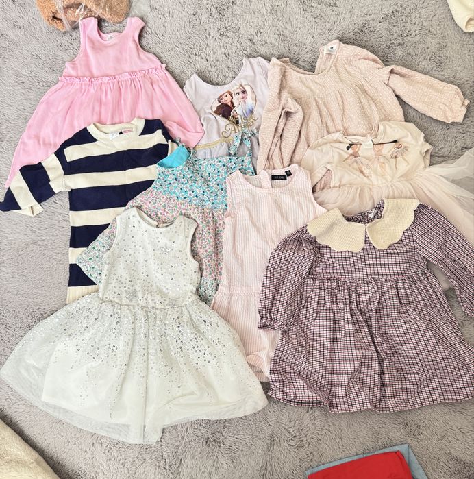 Набір суконь для дівчинки 2–3 роки (9 шт)