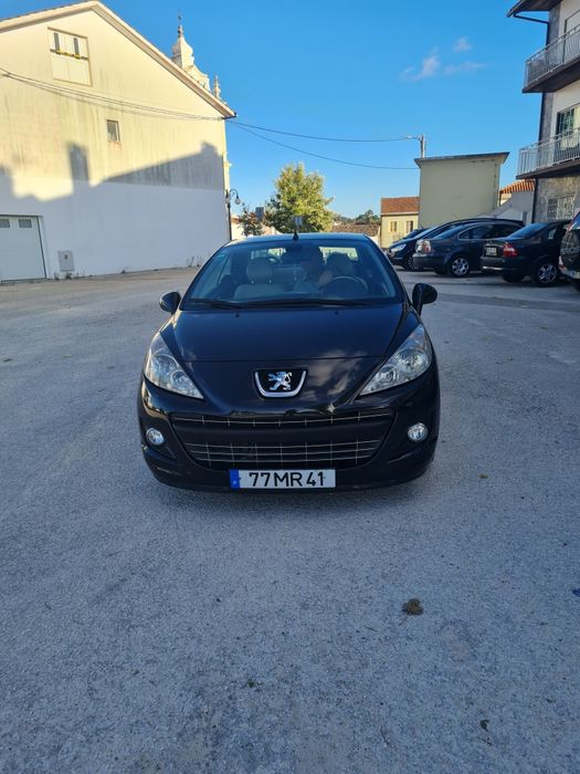 Vendo Peugeot 207 2012 a gasóleo descapotável