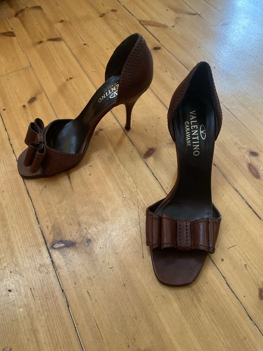 Жіночі туфлі на каблуках Valentino