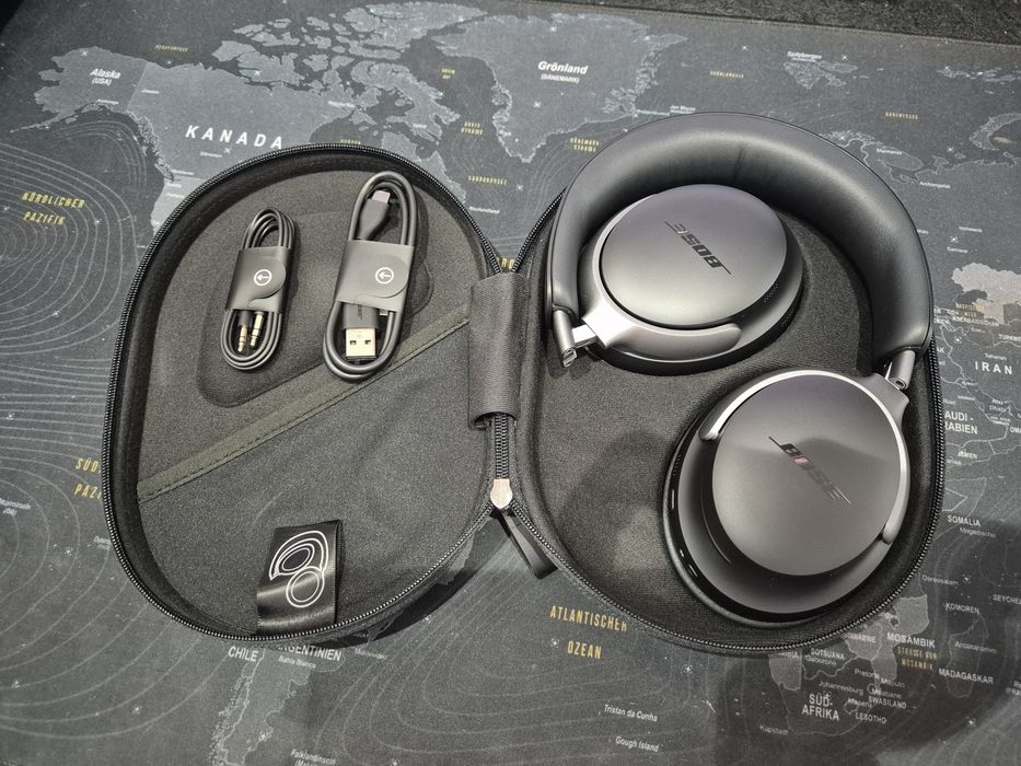 Бездротові навушники Bose QuietComfort Ultra Black (880066-0100)
