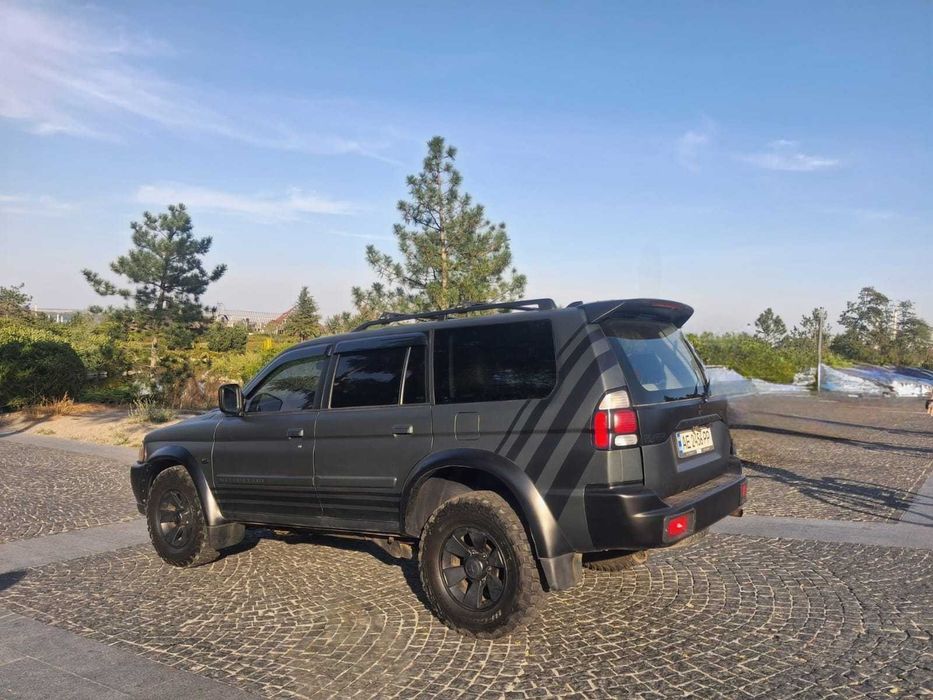 Mitsubishi Pajero Sport 2004
