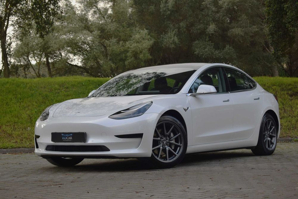 Desde 272€ Mês # 2020/09 # Tesla Model 3 Standard Range Plus RWD 283cv