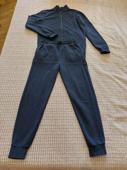 Спортивний костюм на 10-11 років