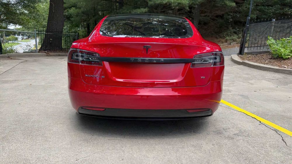 Tesla Model S 75      2017