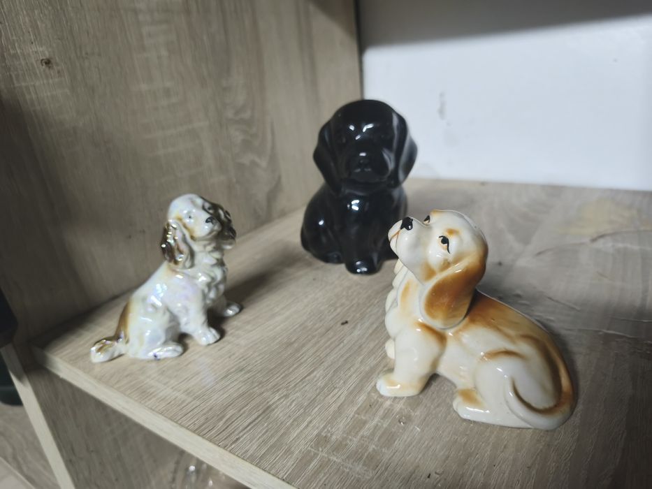 Psy , figurki psów, 3szt