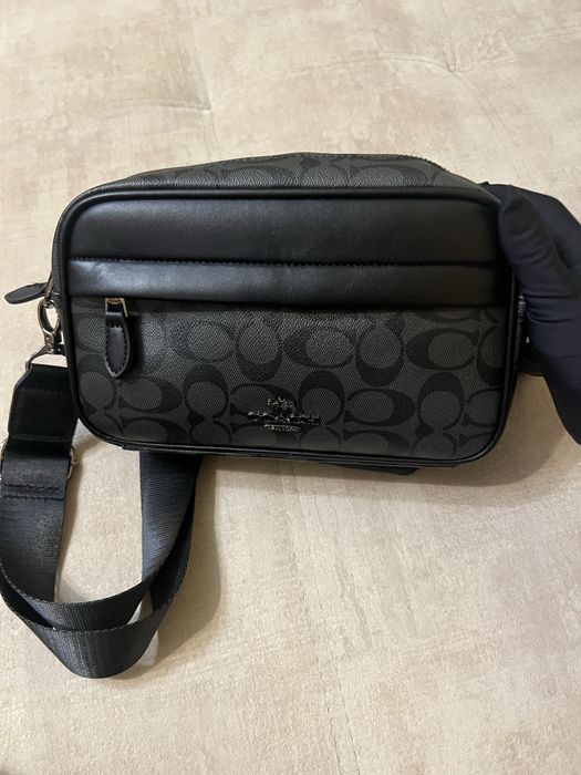 Чоловіча сумка Coach