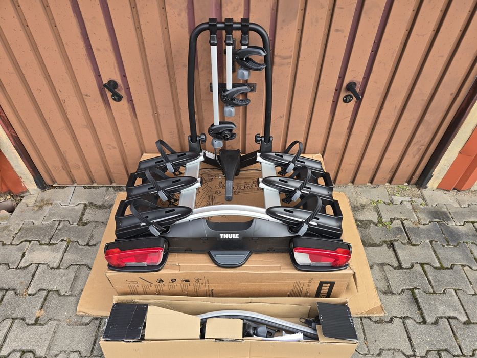 Bagażnik rowerowy na hak THULE VeloCompact 926 na 3+1 4 rowery adapter komplet