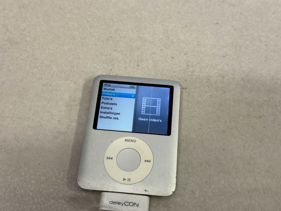 Apple iPod Nano 3rd 8GB A1236
