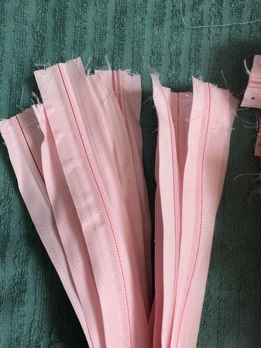 Нитки швейні 777 та MAXIMA