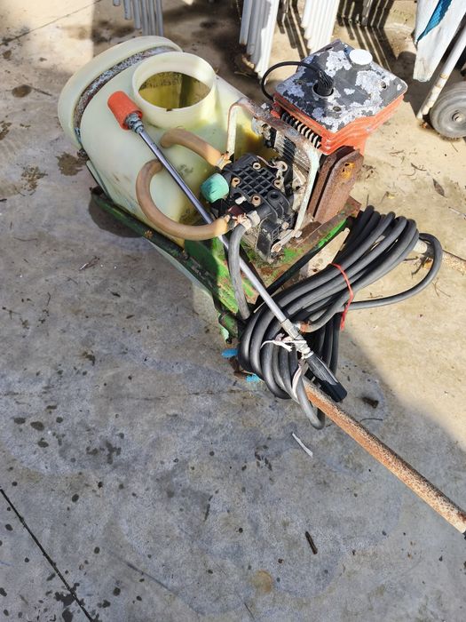 Maquinas de sulfatar regar