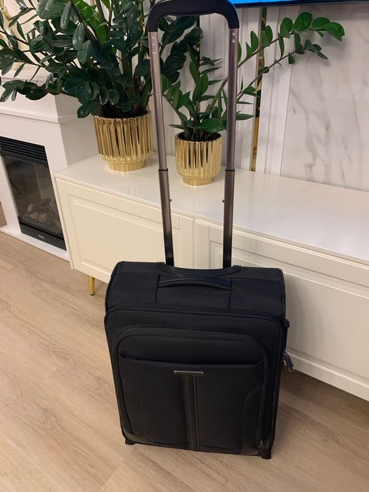 Elegancka walizka Puccini z organizerem na laptopa nylon 30L