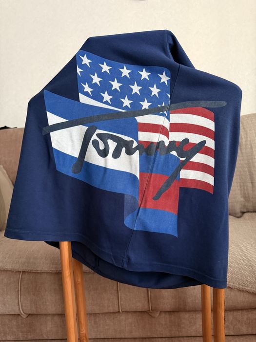 Футболка Tommi Hilfiger (оригинал). Большемерка на XL (52-54)