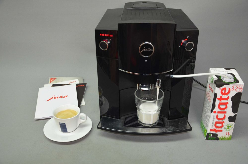 Jura D6 One Touch Cappuccino Automayczny ekspres do kawy