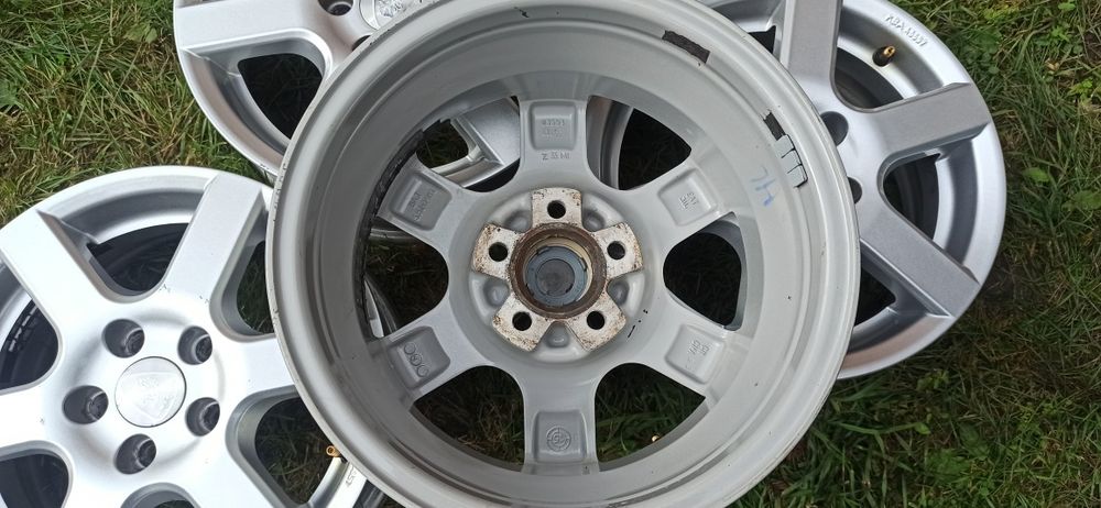 Диски 5 100 R14 Skoda Fabia VW Polo Seat Ibiza Cordoba Toyota CarinaE