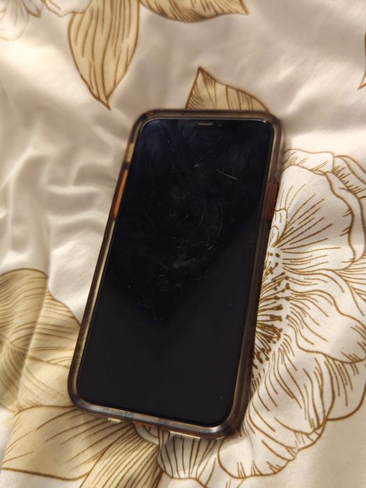 iPhone 11 Pro | Uszkodzony tył | Działa sprawnie