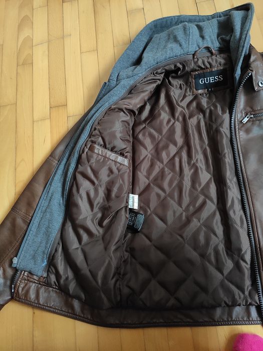 Куртка чоловіча guess/M