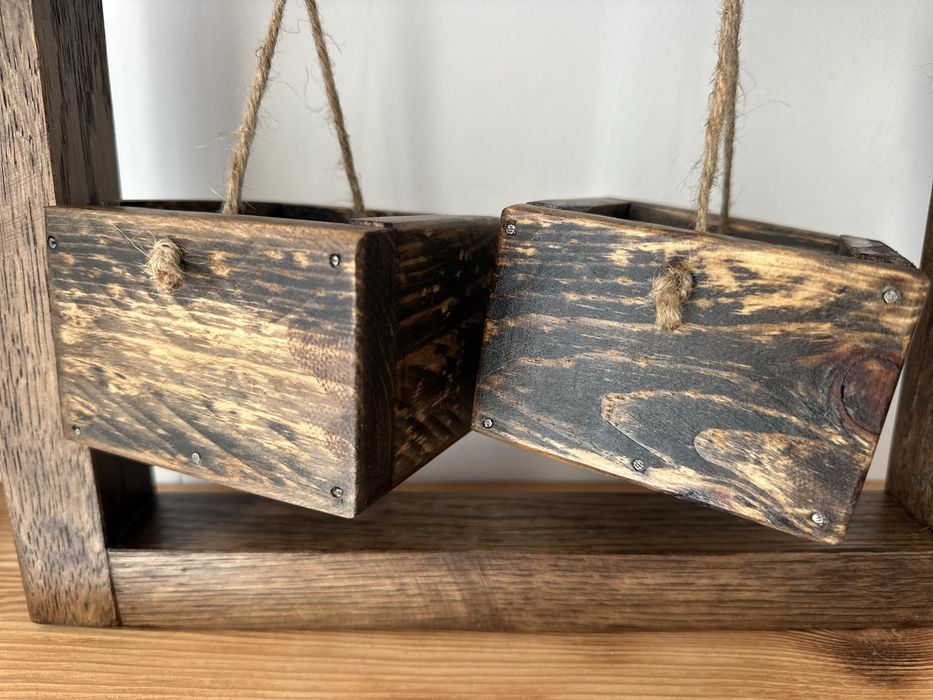 Suporte Decorativo para Suculentas – Estilo Rústico