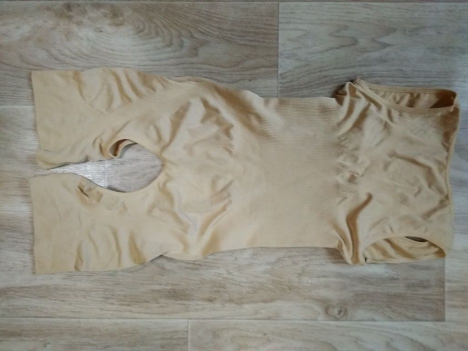 Білизна корегуюча,труси утяжка,утягуюча  білизна 50-52р