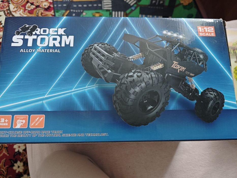 EDAXE Rock Storm 1:12; 4x4; 2.4 GHz; 2x1200nAh