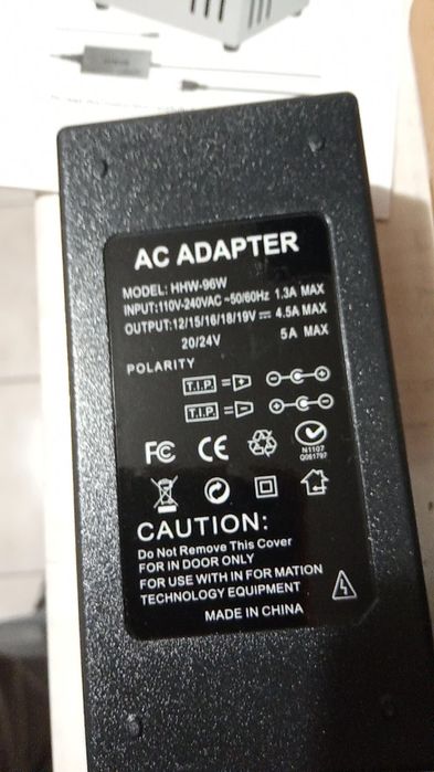 Міні настільна пила