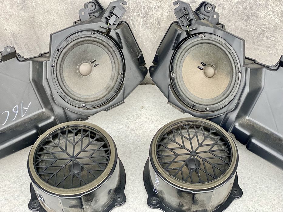 Колонки Ауді А6 С6 перід зад колонка буффер Audi A6 C6 розборка