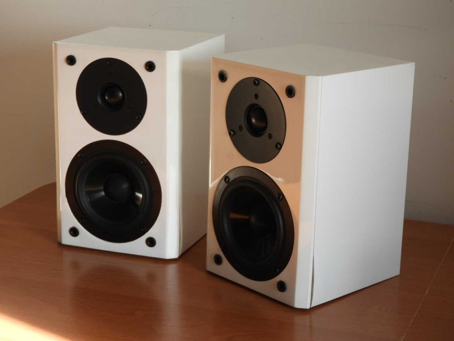 Kolumny Yamaha NX - 700 do zestawu audio