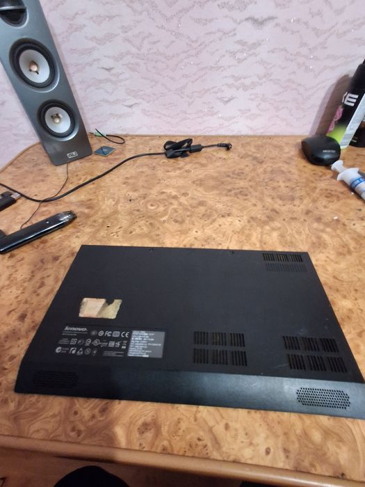 Lenovo g580 корпус нижняя часть разборка