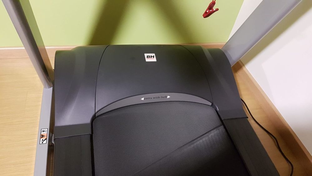Passadeira de corrida BH ZX10Dual