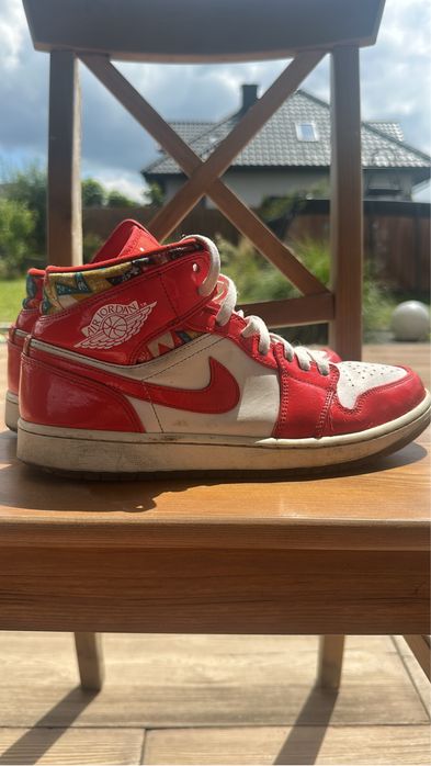 Nike Air Jordan 1 Mid Barcelona Red