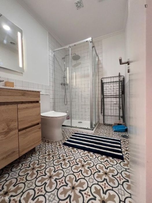 Apartamento com 1 quartos - localizado em Almada Lisbon