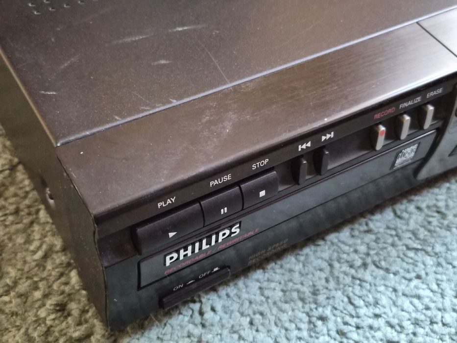 Nagrywarka CD Philips CDR 765